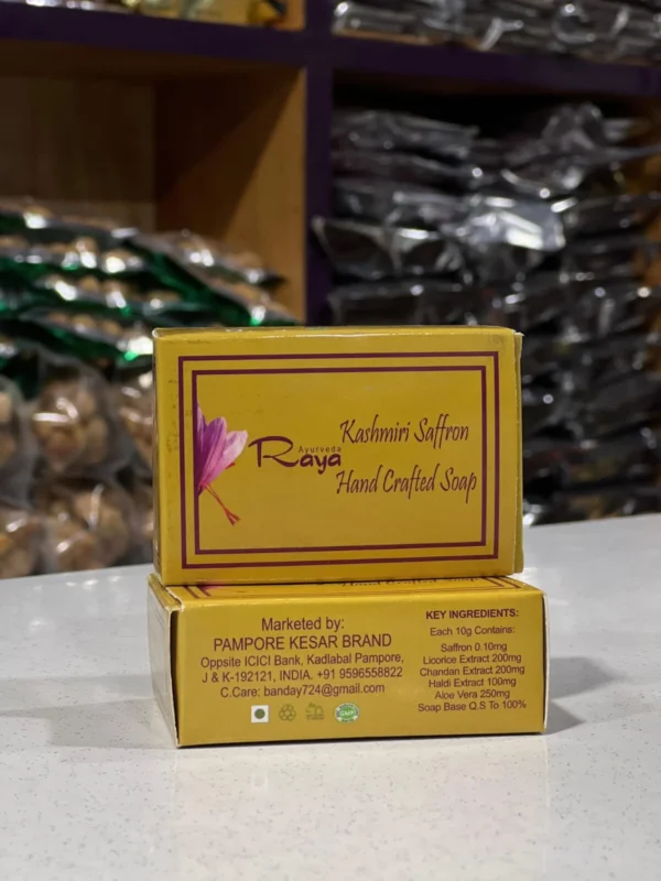 Saffron Infused Oil – Brightening & Nourishing Skin Elixir